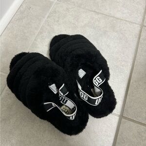 UGG fluff yeah slides